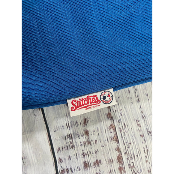 Men's Medium Stitches Chicago Cubs Jersey Tee - Picture 7 of 7